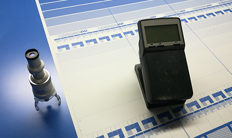 Analýza špinavých príčin vo fialovej laserovej tlači CTP Plate
